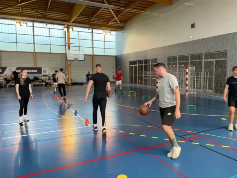 Activité basket du BPJEPS APT